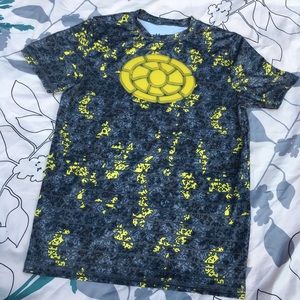 UNDER ARMOUR Youth Fitted Shirt